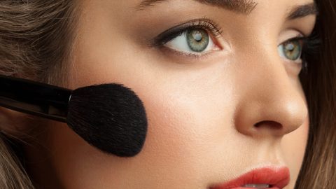 بهترین رژگونه با ماندگاری بالا